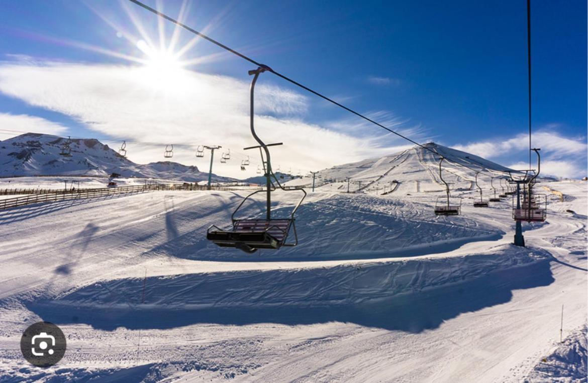 סנטיאגו Estudio En Estoril Cercano A Principales Centros De Ski מראה חיצוני תמונה